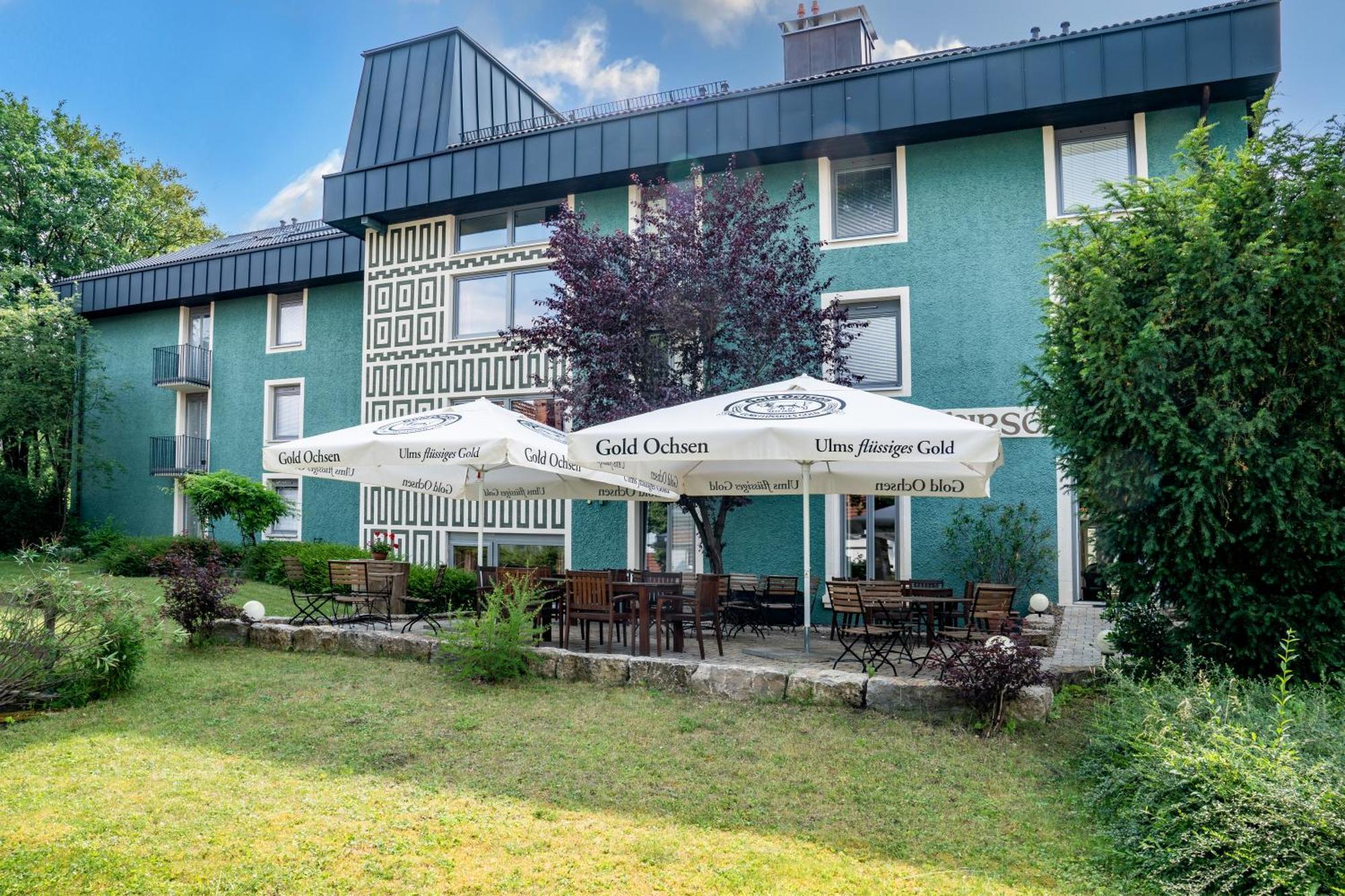 Hotel Hirsch Heidenheim an der Brenz Buitenkant foto