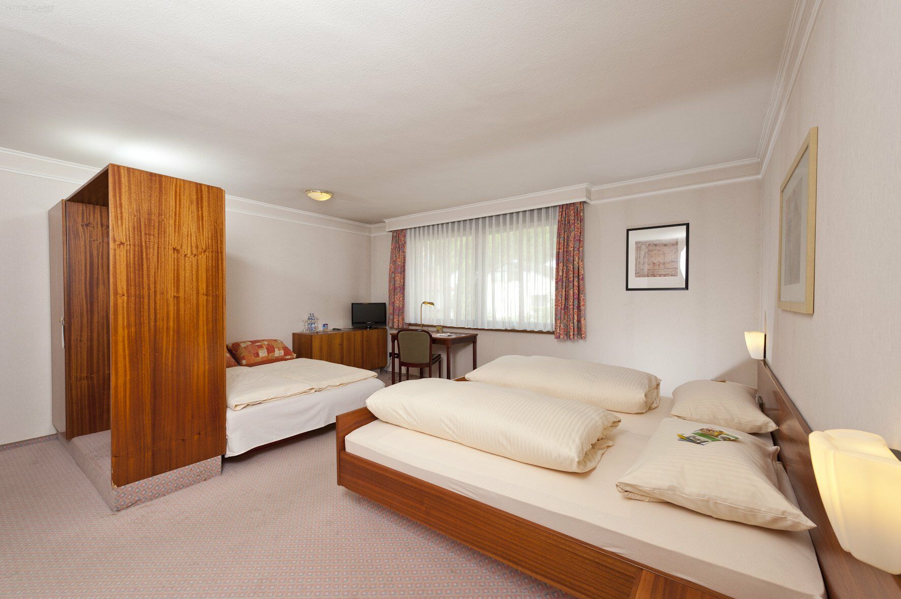 Hotel Hirsch Heidenheim an der Brenz Buitenkant foto